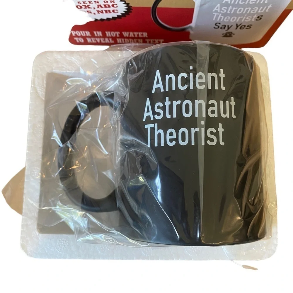 GR8AM Ancient Astronaut Theorists say Yes Heat Sensitive Color Changing 12oz mug